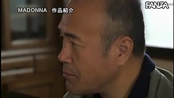 Japon Karısının Kayınpederiyle Yasak Ilişkisi